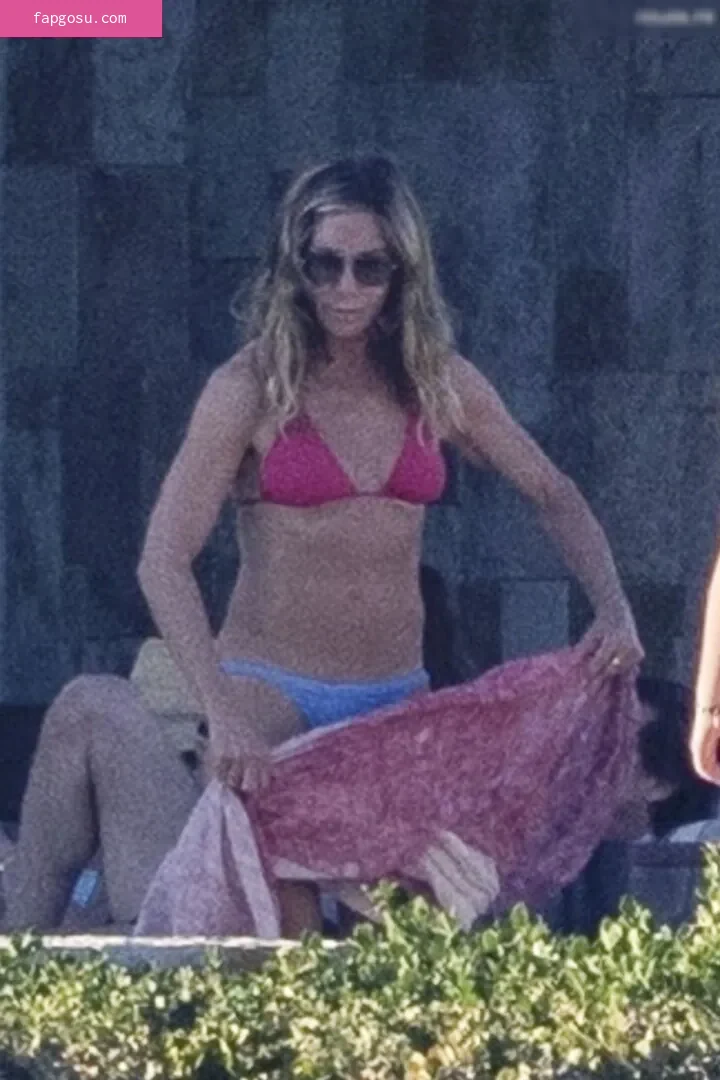 Jennifer Aniston