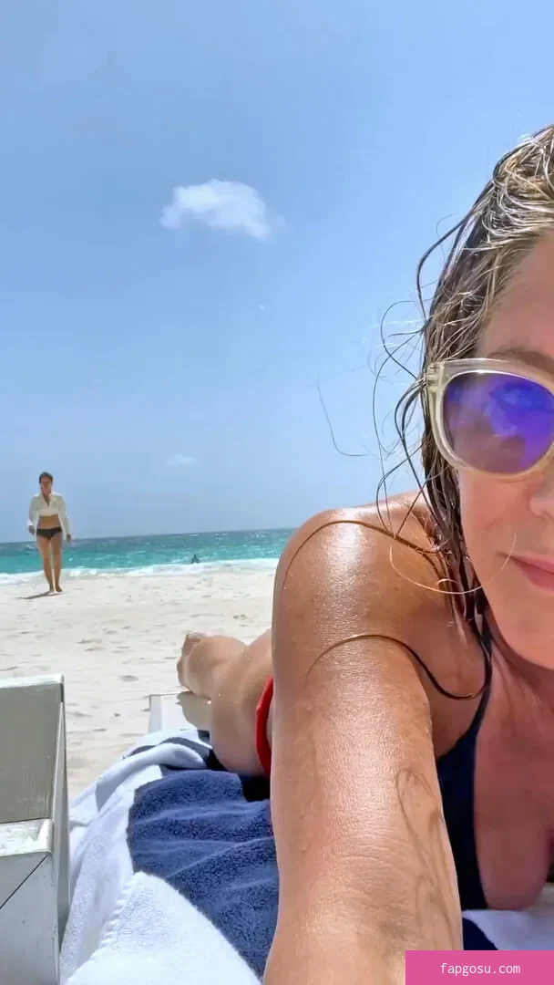 Jennifer Aniston