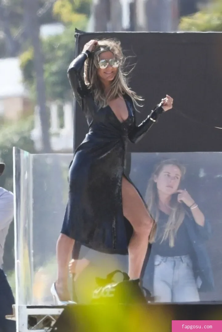 Jennifer Aniston - Photo #818
