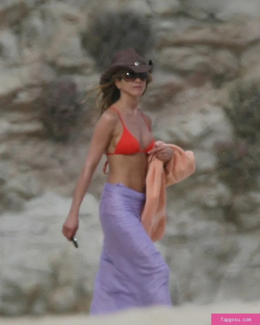 Jennifer Aniston
