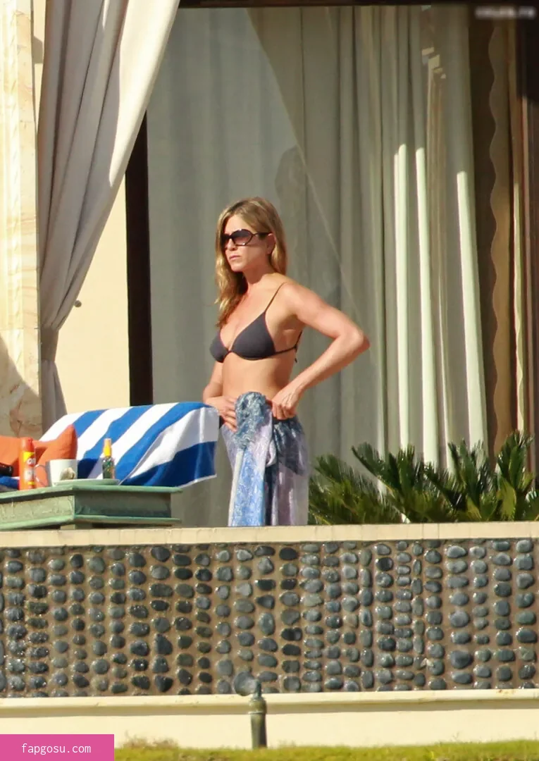Jennifer Aniston