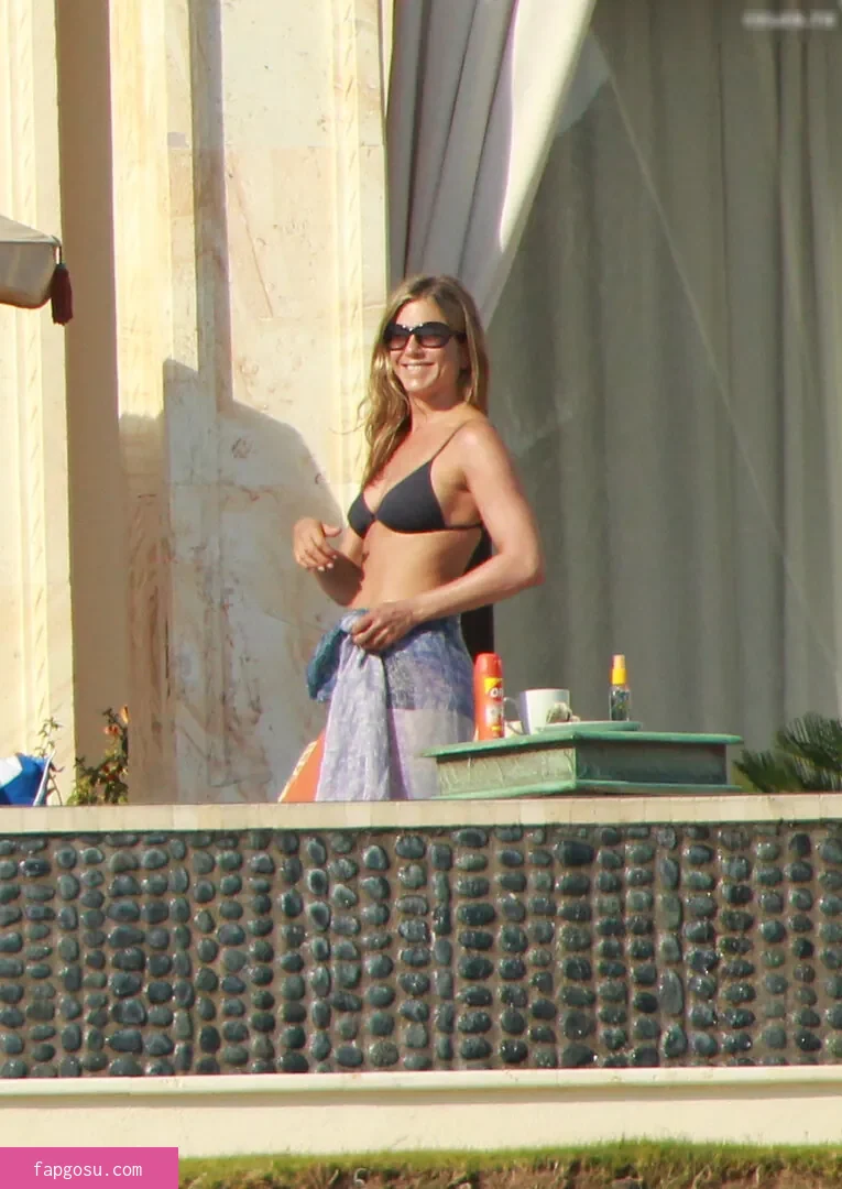 Jennifer Aniston