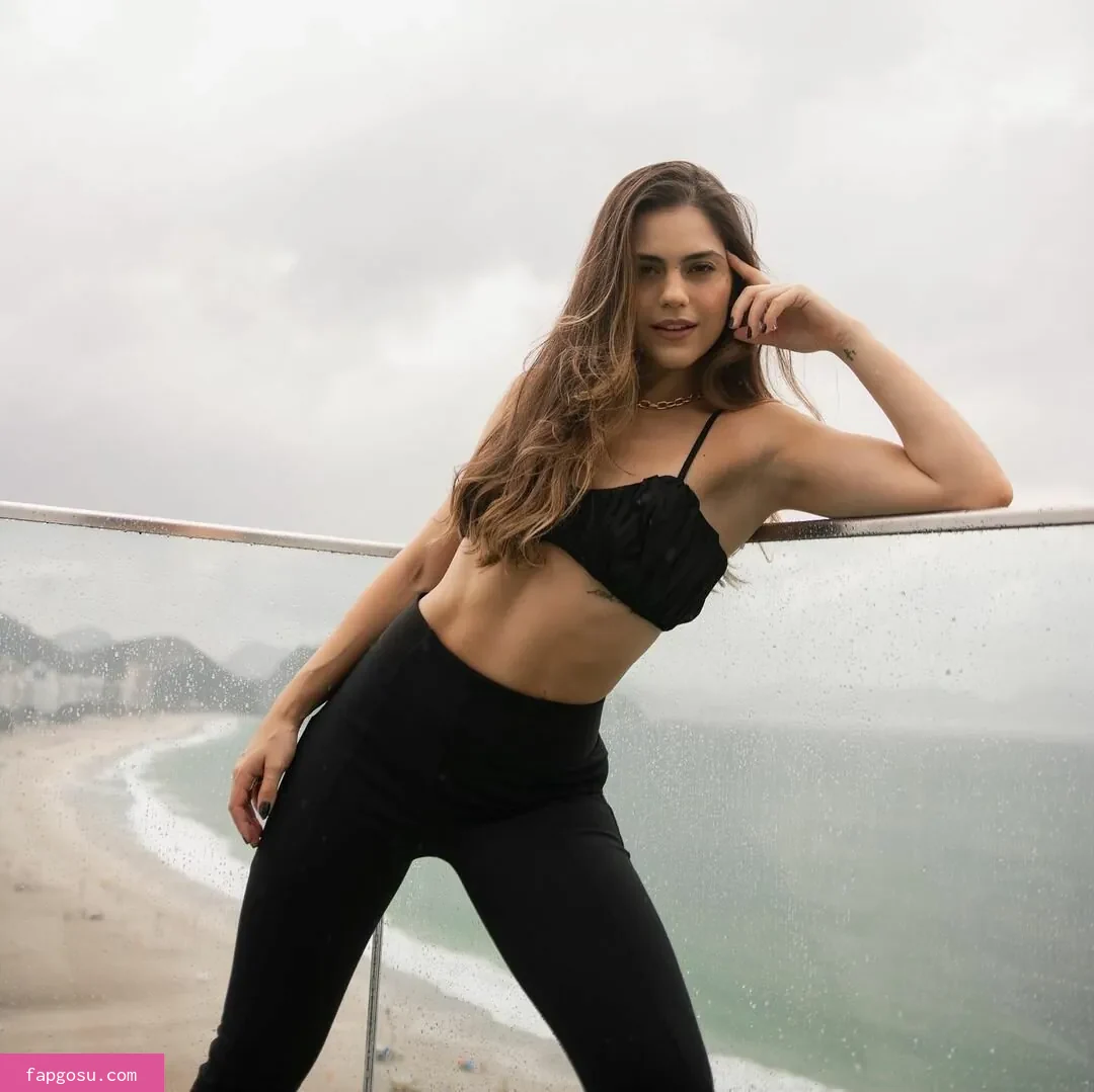 Jessika Alves