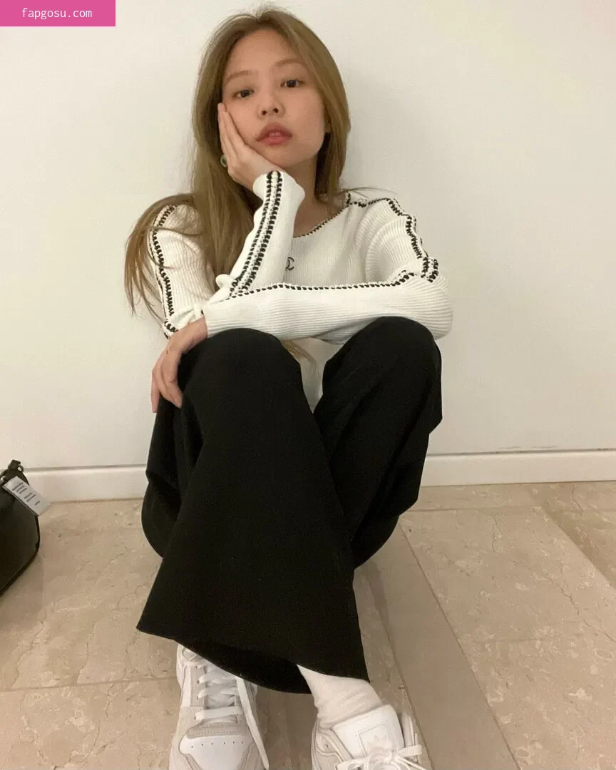 Jennie | BLΛƆKPIИK