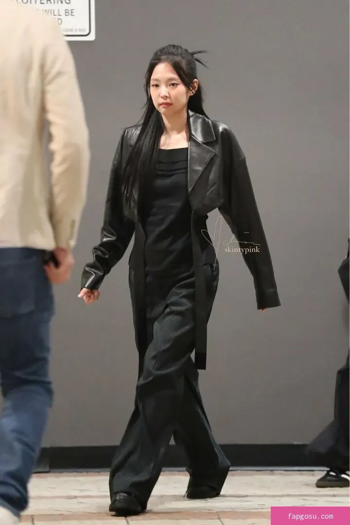 Jennie | BLΛƆKPIИK