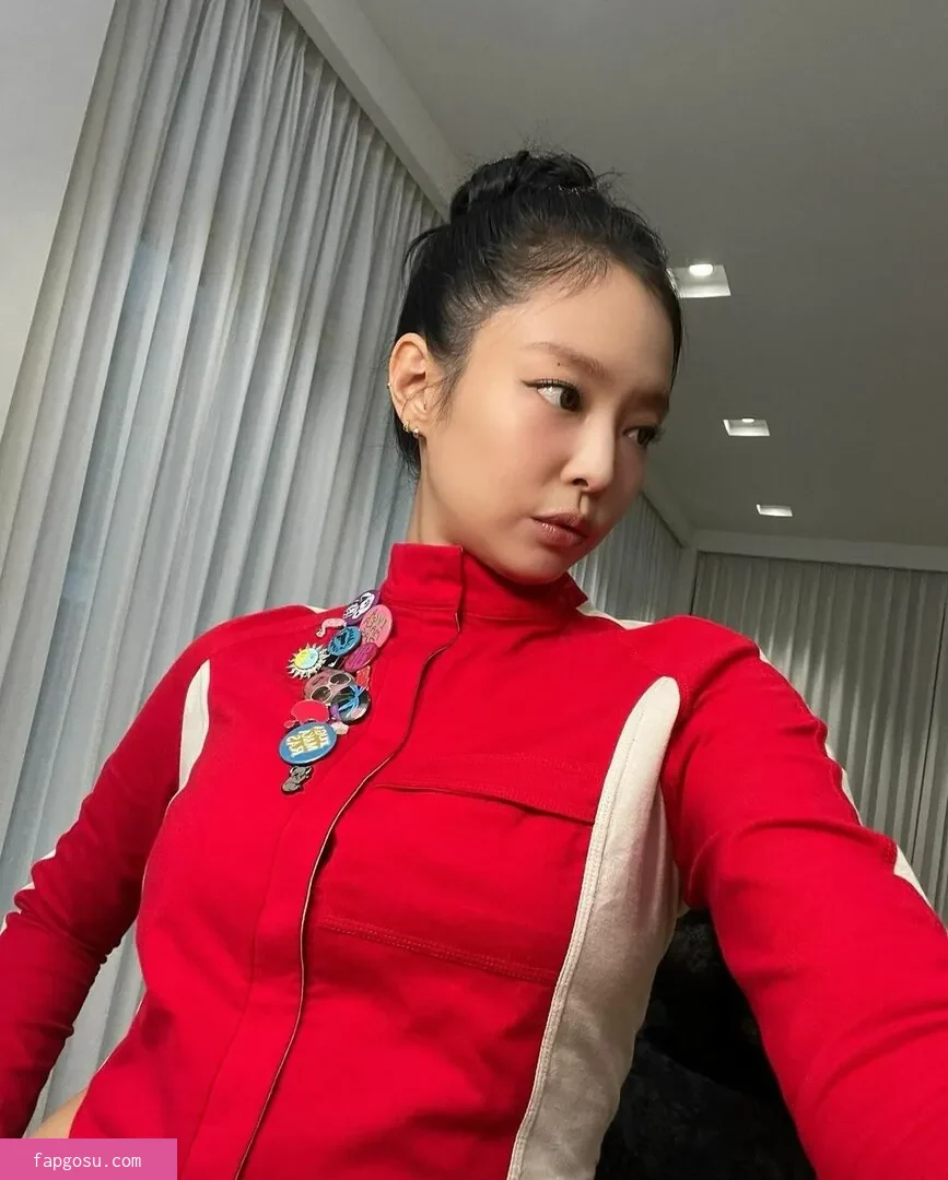 Jennie | BLΛƆKPIИK