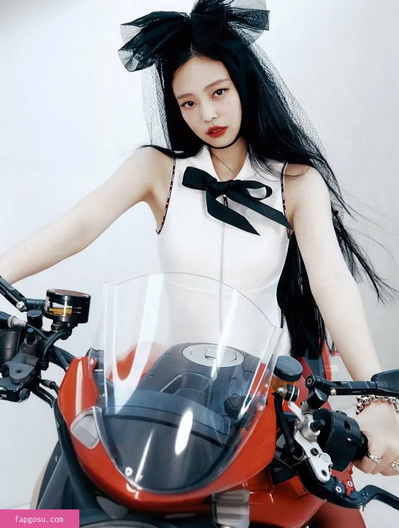 Jennie | BLΛƆKPIИK
