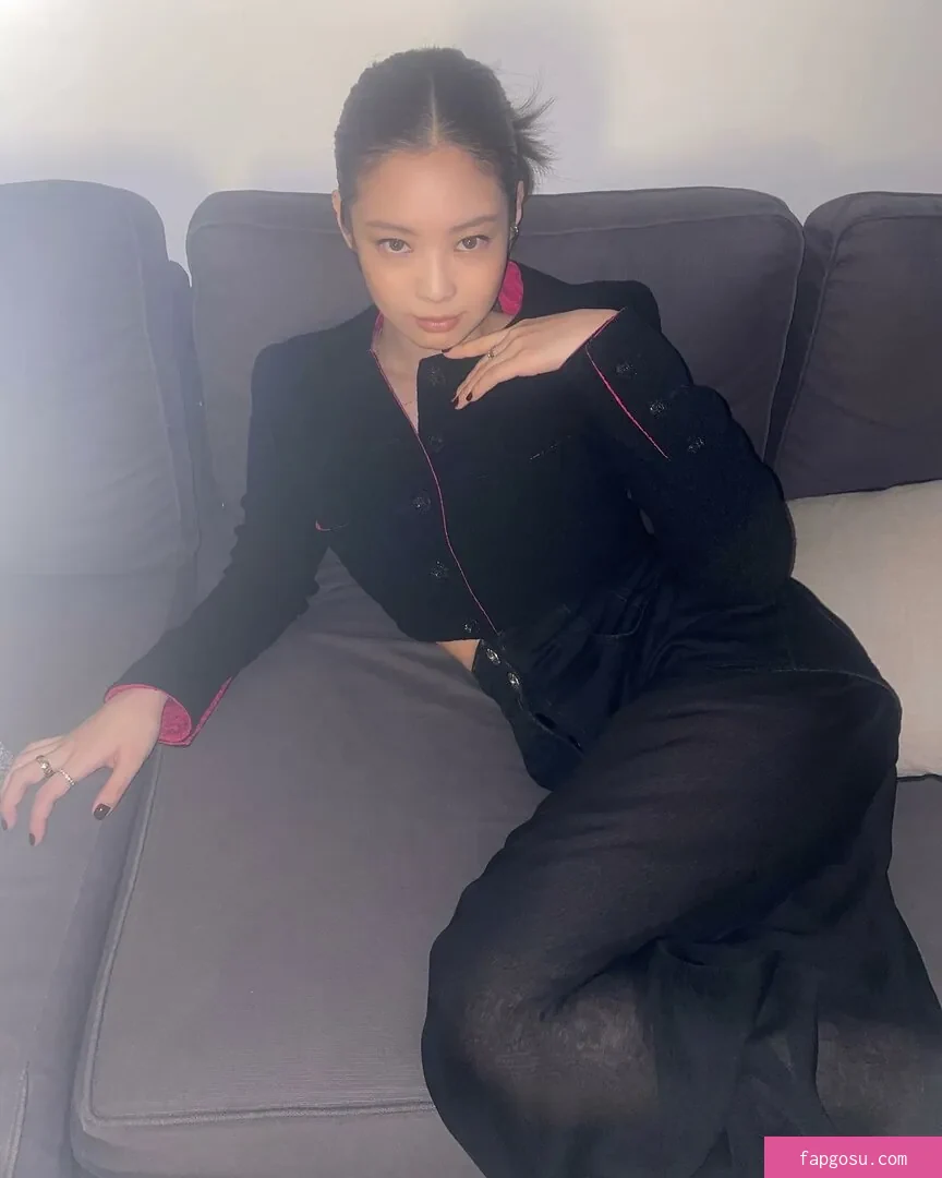 Jennie | BLΛƆKPIИK