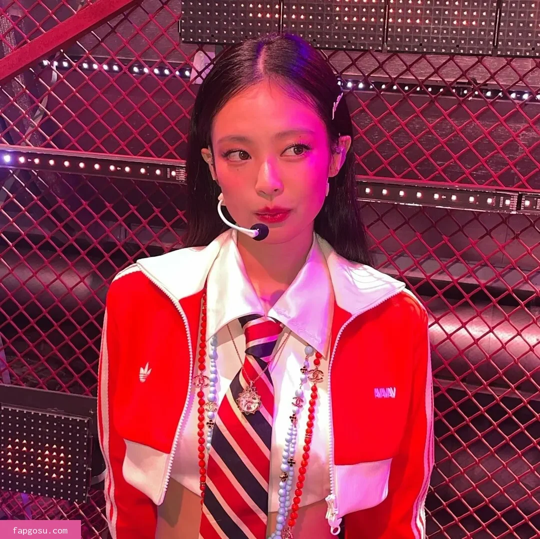 Jennie | BLΛƆKPIИK