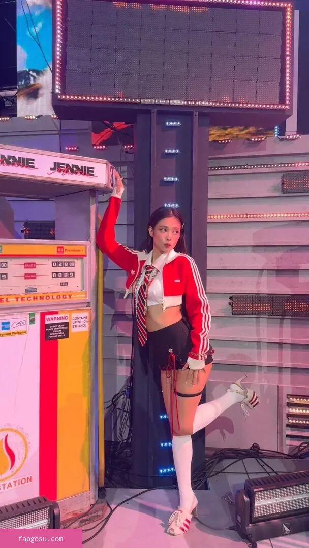 Jennie | BLΛƆKPIИK