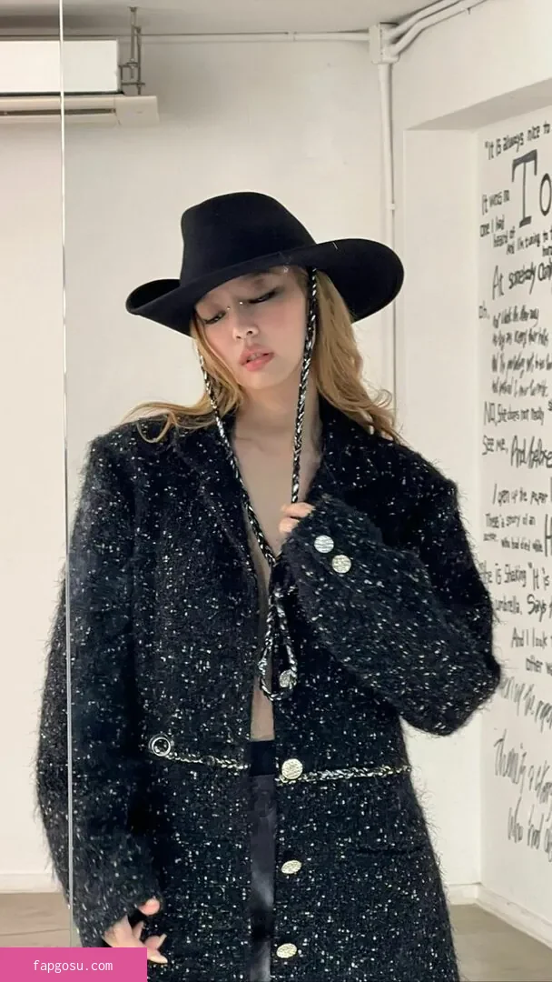 Jennie | BLΛƆKPIИK