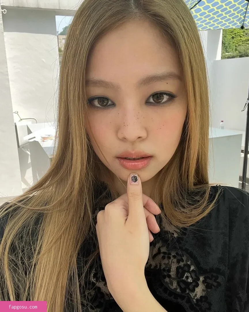 Jennie | BLΛƆKPIИK