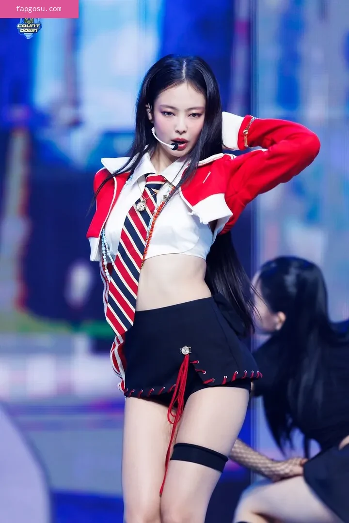 Jennie | BLΛƆKPIИK