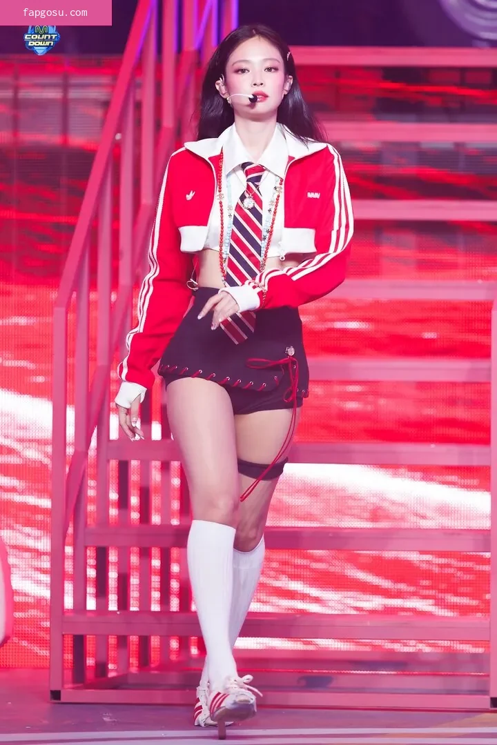Jennie | BLΛƆKPIИK