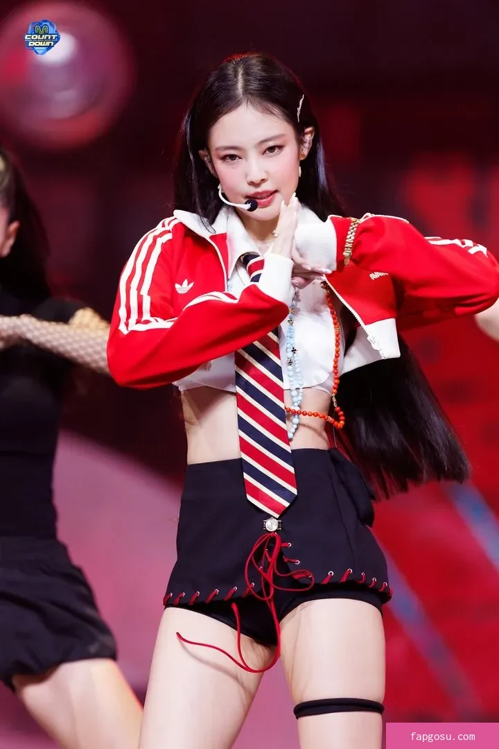 Jennie | BLΛƆKPIИK