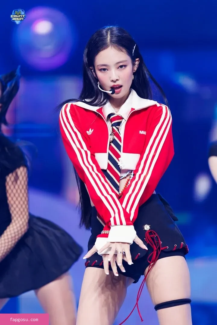 Jennie | BLΛƆKPIИK