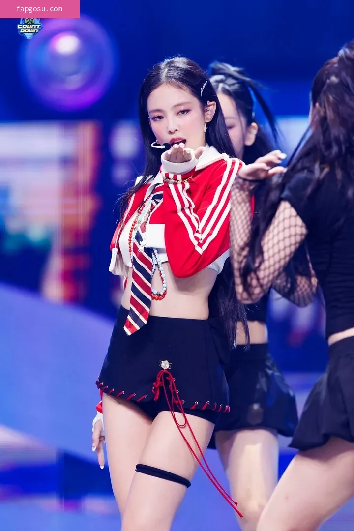 Jennie | BLΛƆKPIИK