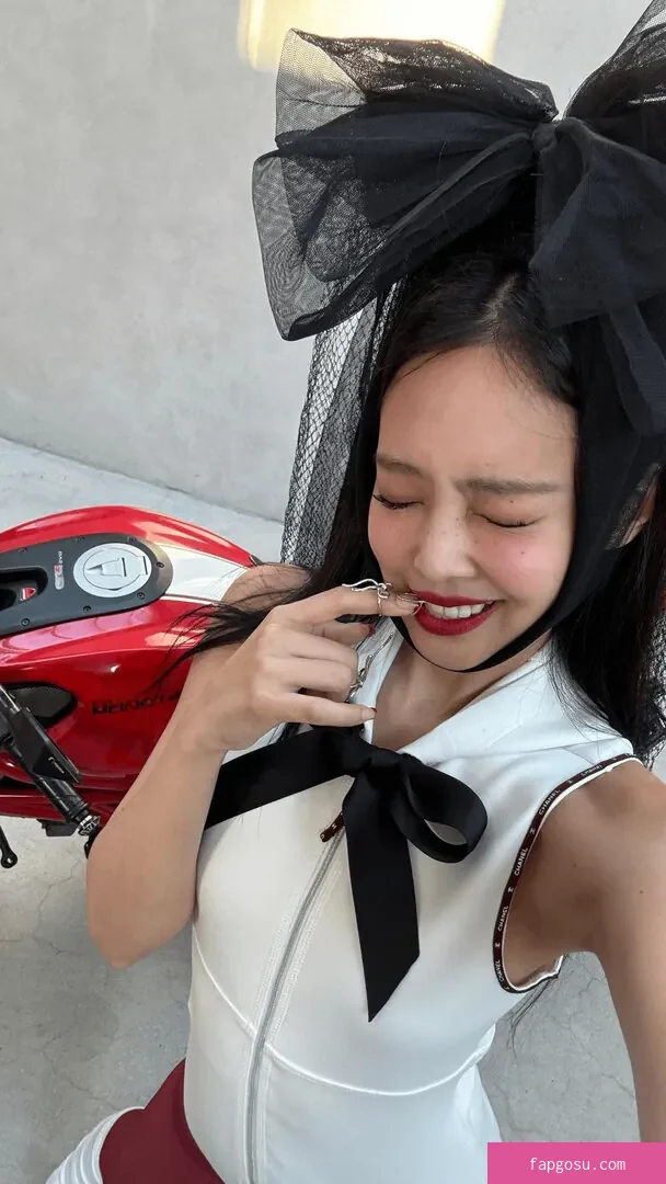 Jennie | BLΛƆKPIИK