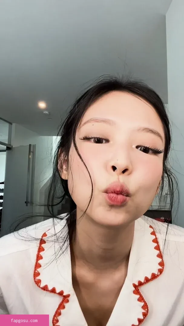 Jennie | BLΛƆKPIИK