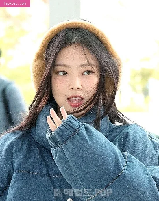 Jennie | BLΛƆKPIИK