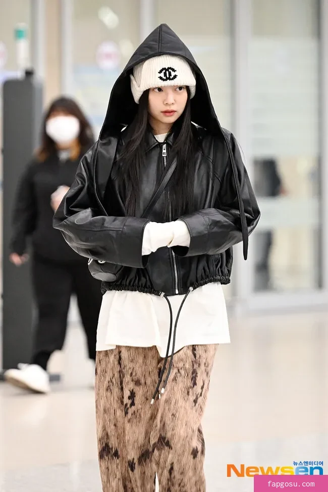 Jennie | BLΛƆKPIИK