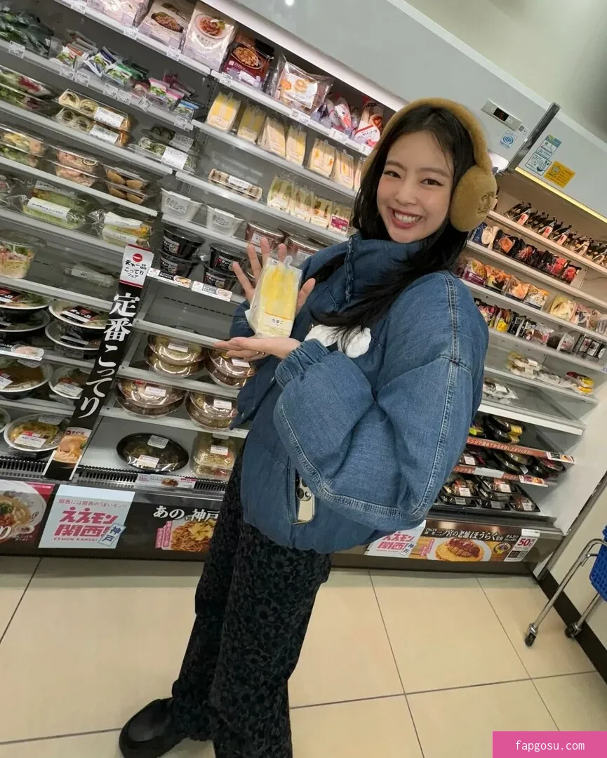 Jennie | BLΛƆKPIИK