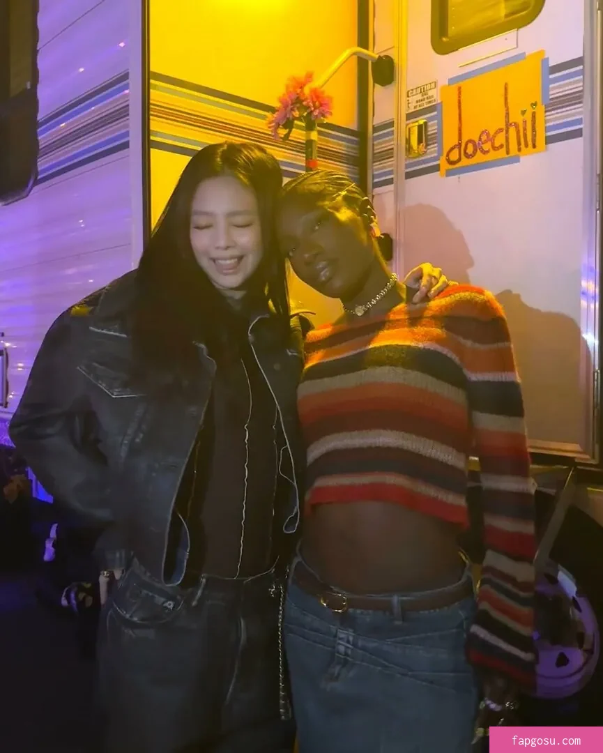 Jennie | BLΛƆKPIИK