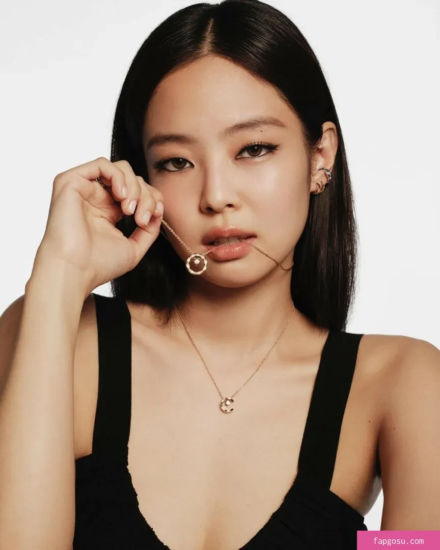 Jennie | BLΛƆKPIИK