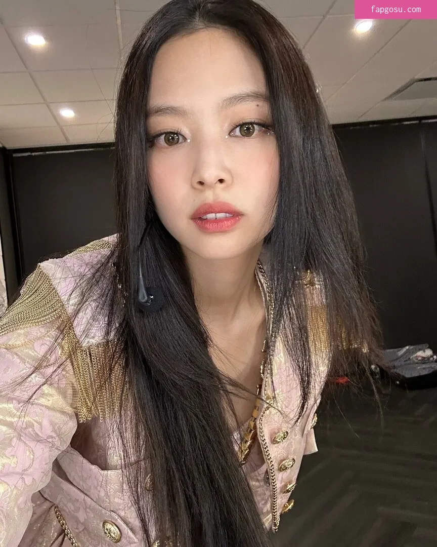 Jennie | BLΛƆKPIИK