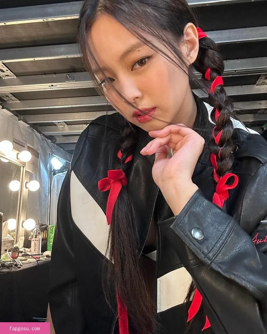 Jennie | BLΛƆKPIИK