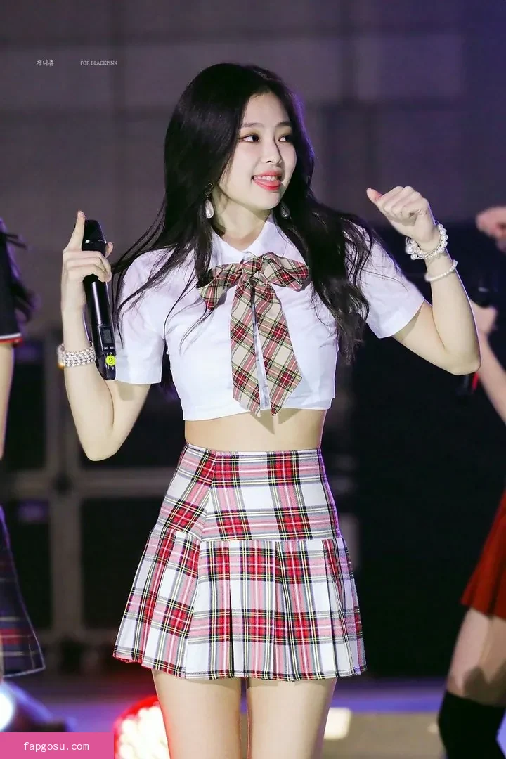 Jennie | BLΛƆKPIИK