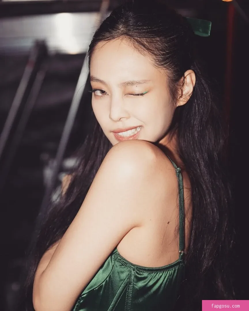 Jennie | BLΛƆKPIИK