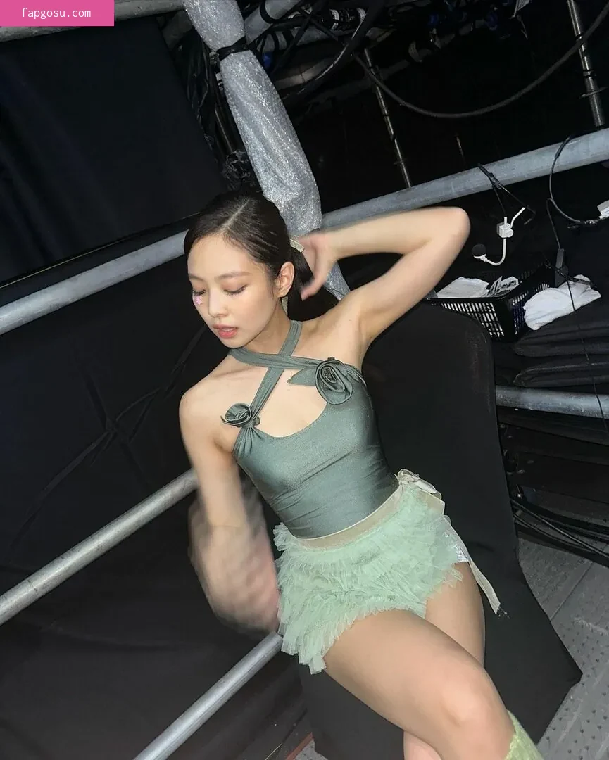 Jennie | BLΛƆKPIИK