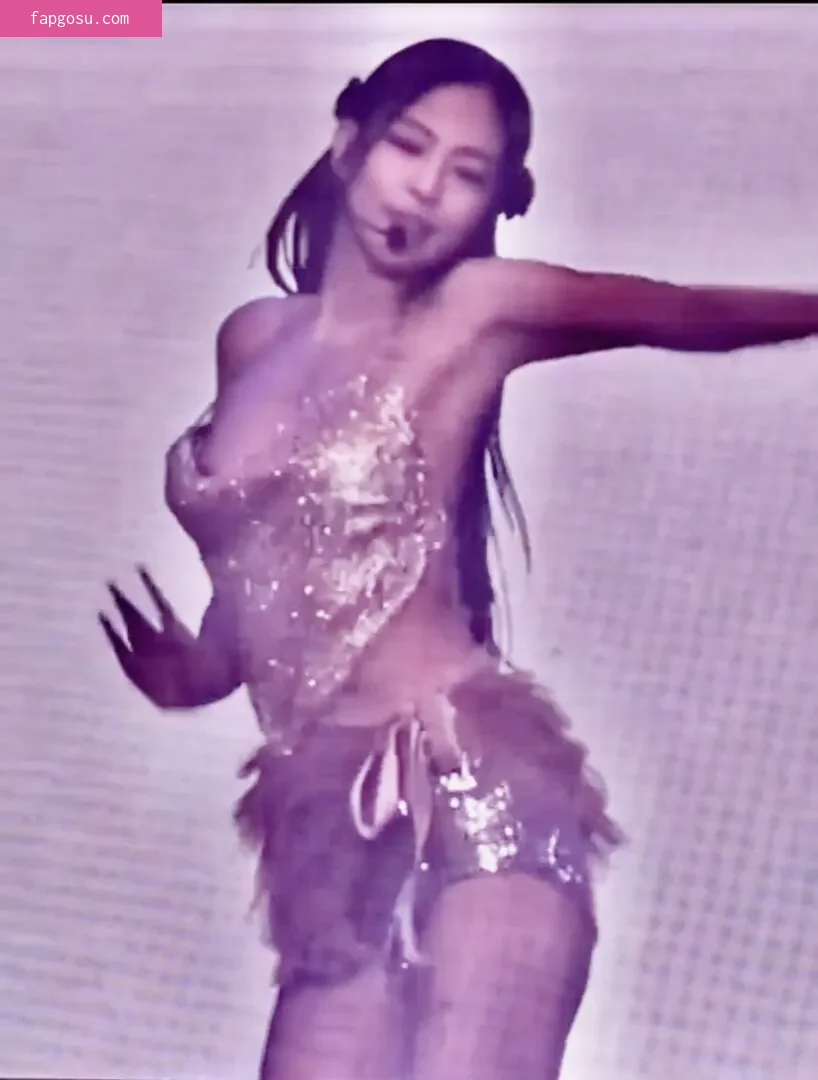 Jennie | BLΛƆKPIИK