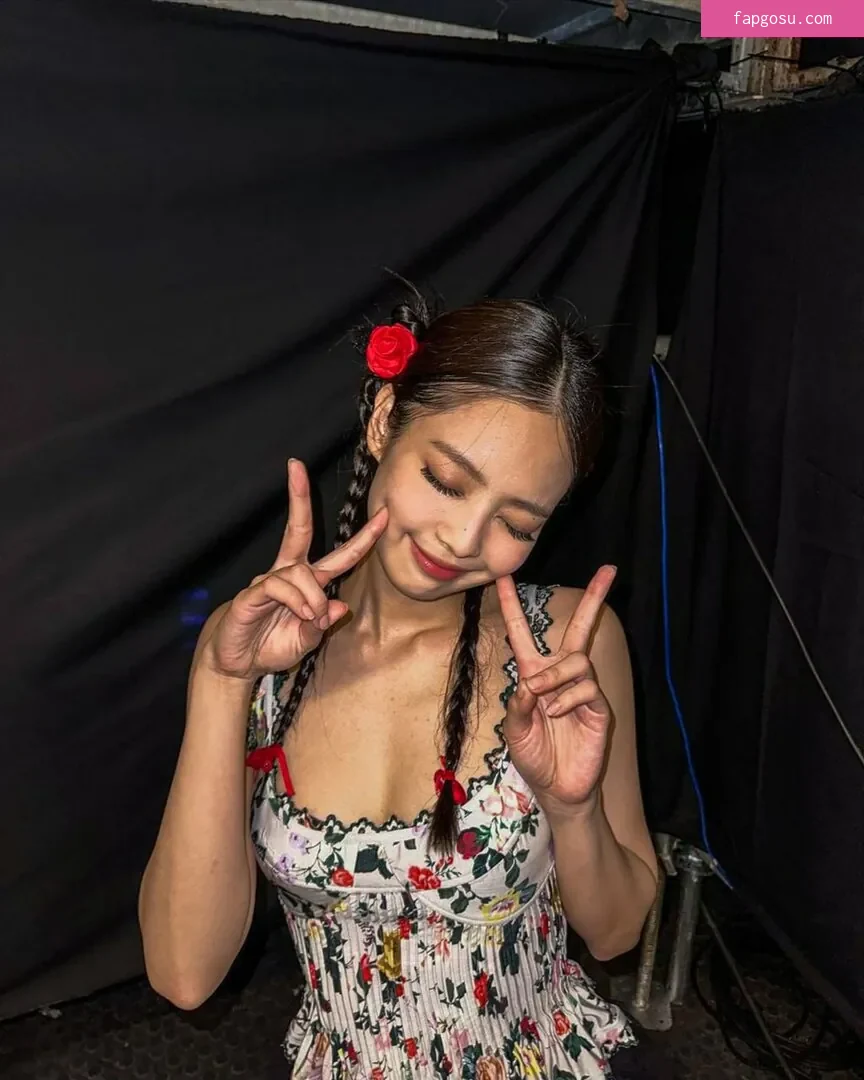 Jennie | BLΛƆKPIИK