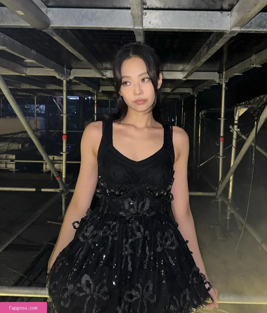 Jennie | BLΛƆKPIИK