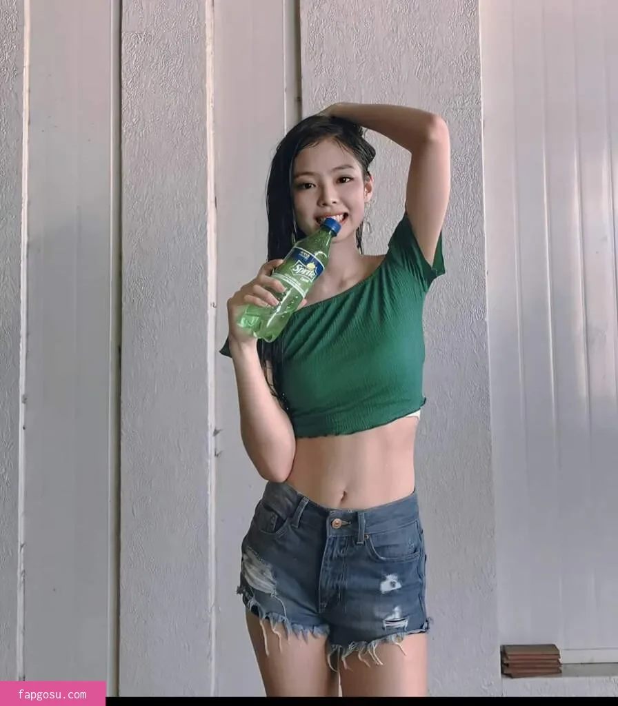 Jennie | BLΛƆKPIИK