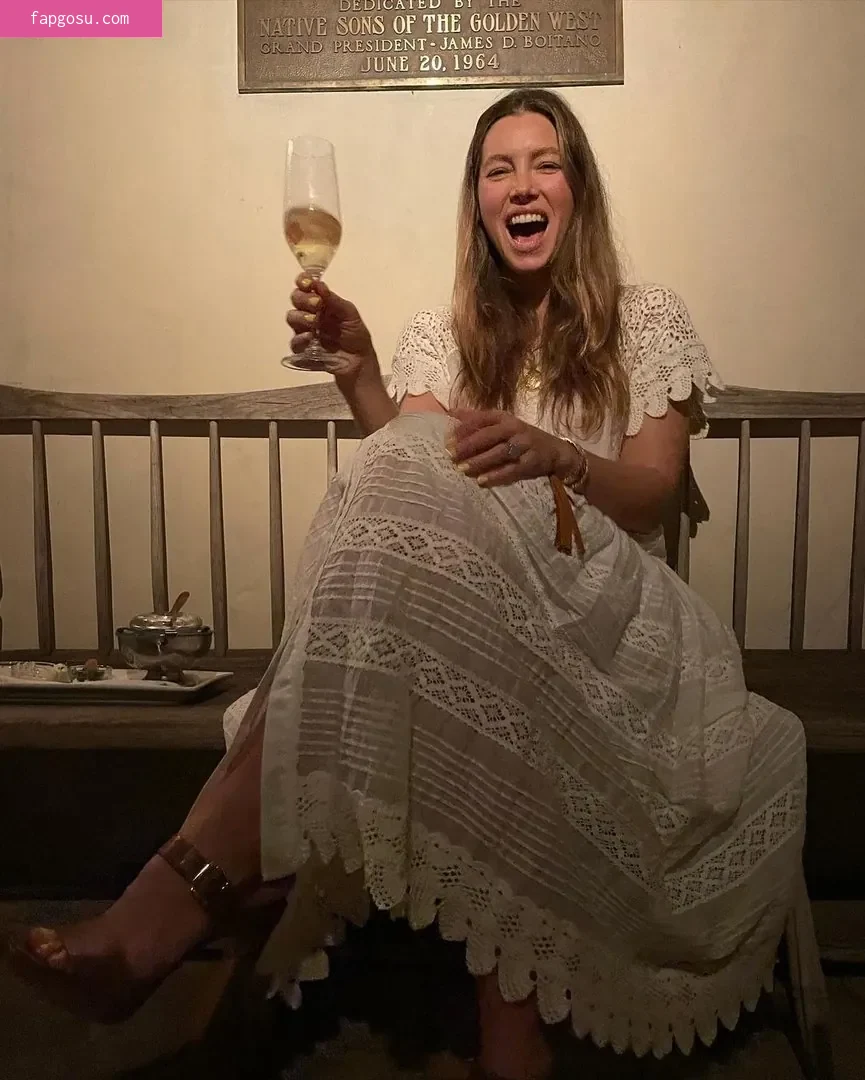 Jessica Biel
