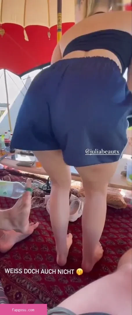 Julia Beautx