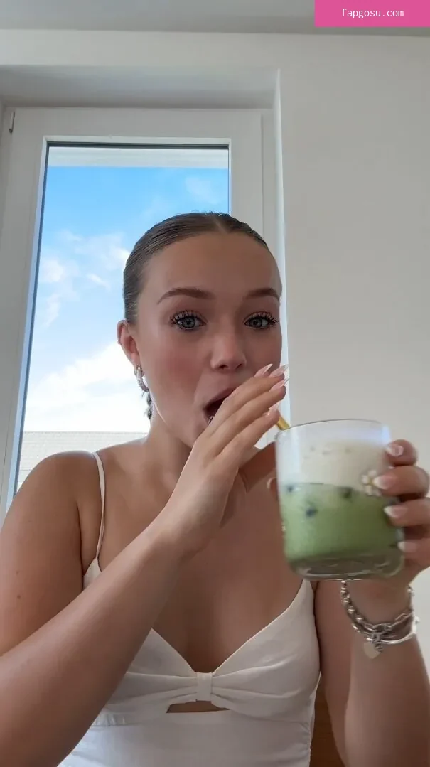 Julia Beautx