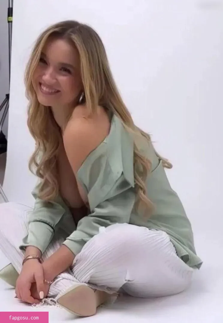 Julia Beautx