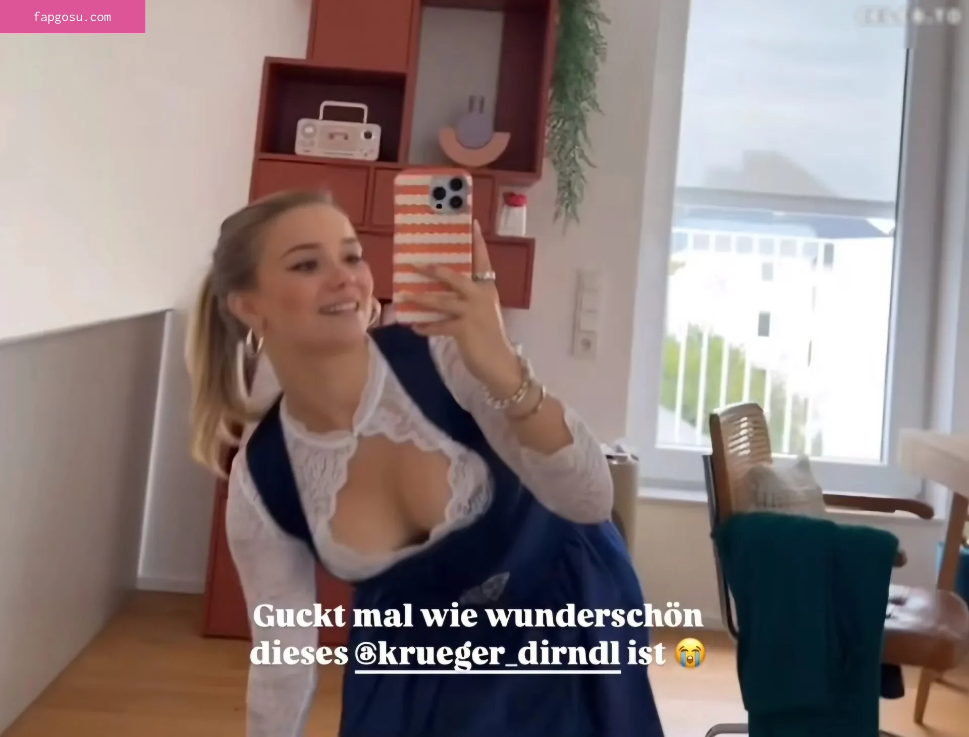 Julia Beautx