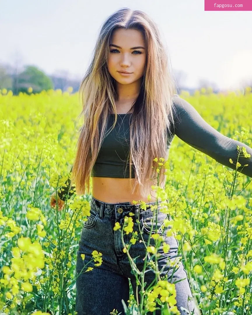 Julia Beautx