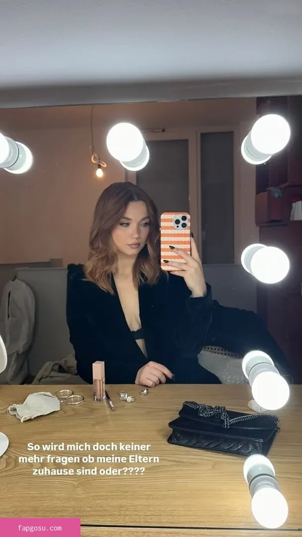 Julia Beautx
