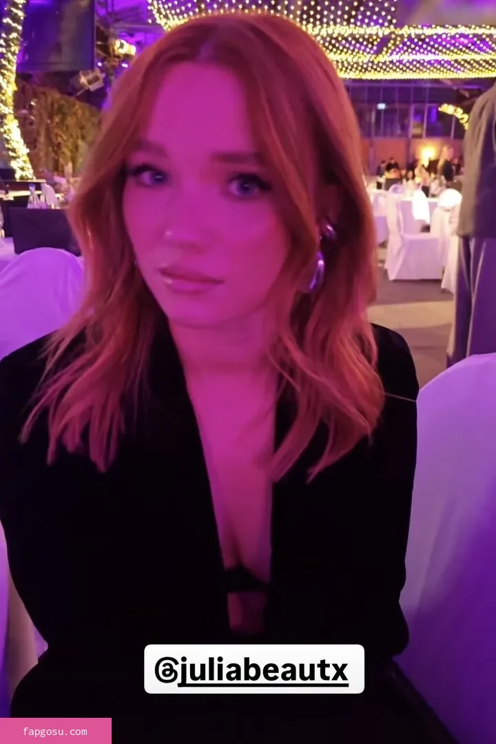 Julia Beautx