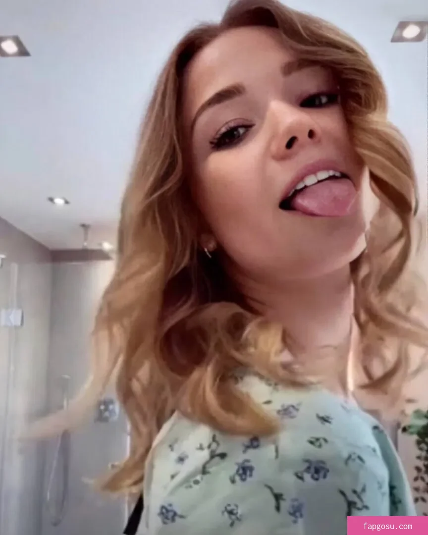Julia Beautx