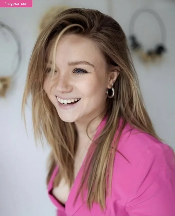 Julia Beautx