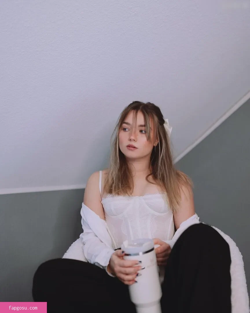 Julia Beautx