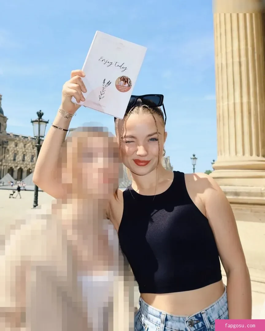 Julia Beautx