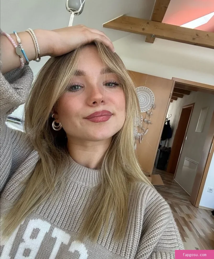 Julia Beautx